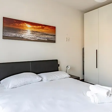 Apartment Guesthost - Borgo Del Sole With Pool