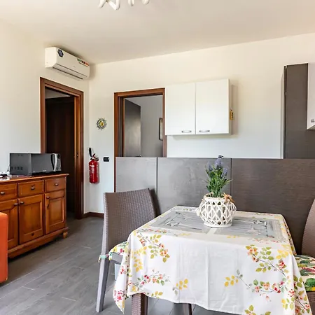 Guesthost - Borgo Del Sole With Pool *